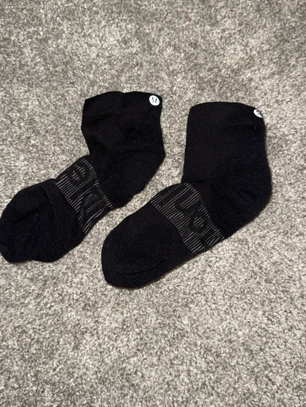 lululemon athletica Men's Black Athletic Ankle Socks with Logo